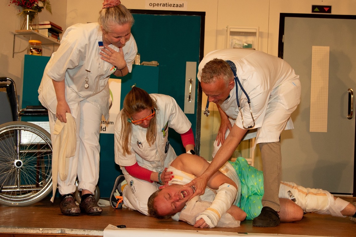 Extra-Hulp-liggend-1